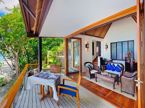 royal-davui-fiji-beachfront-bure